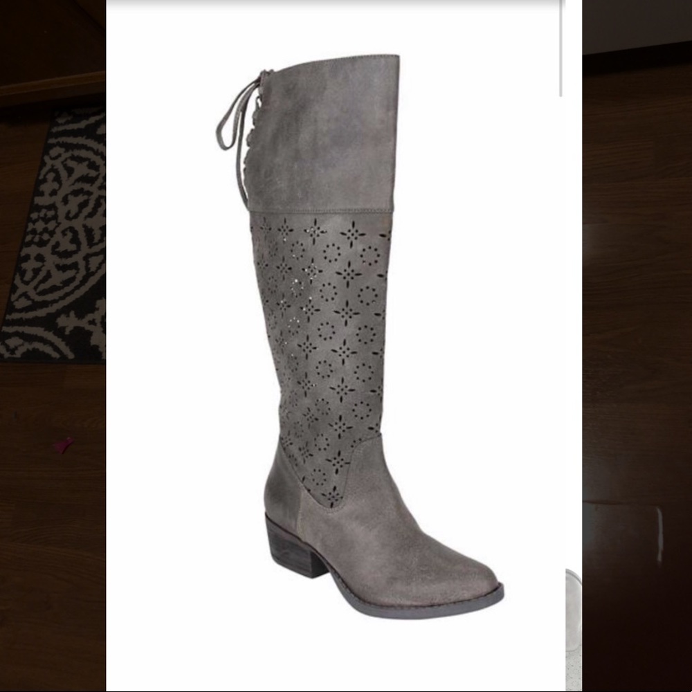NEW Not-Rated Hermosa boot (charcoal) Size 8. $50